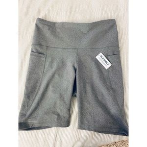 BRAND NEW Old Navy Biker Shorts 🙌🏻
